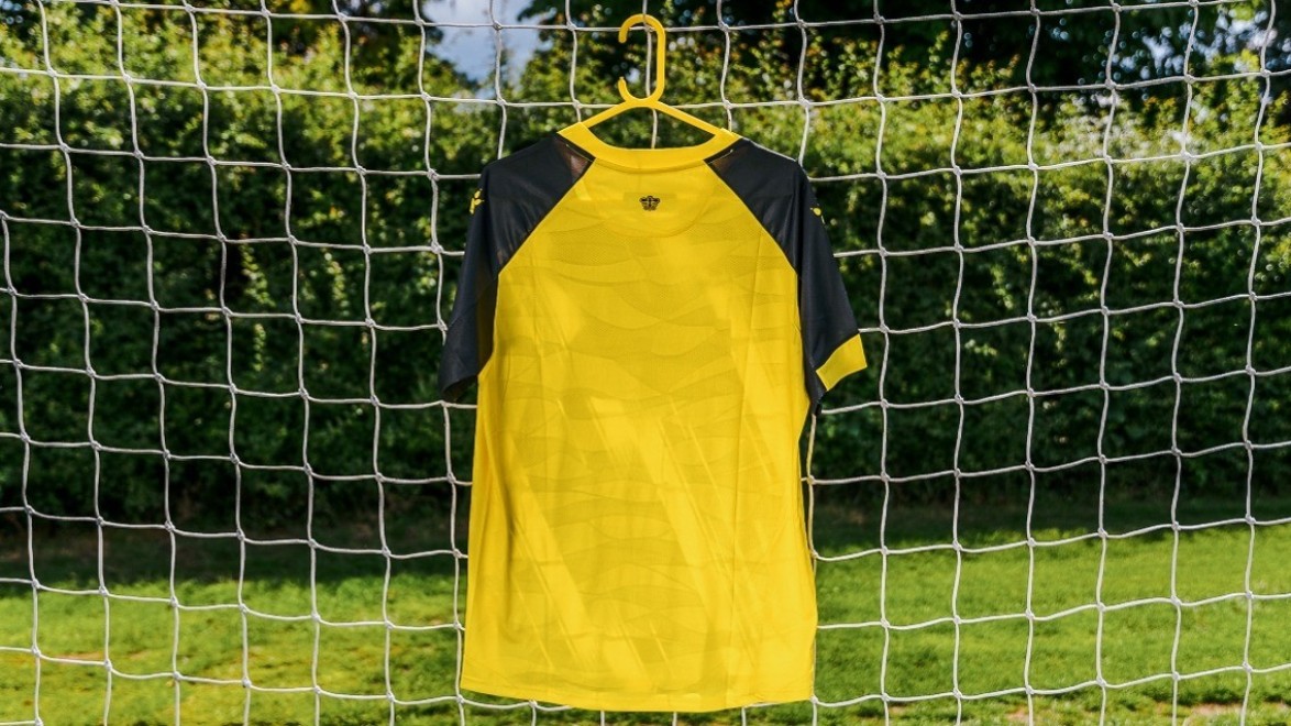 Official: Watford's New Kelme Home Kit For 2023/24! - Watford FC